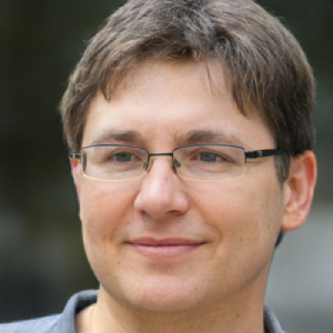 Alejandro López